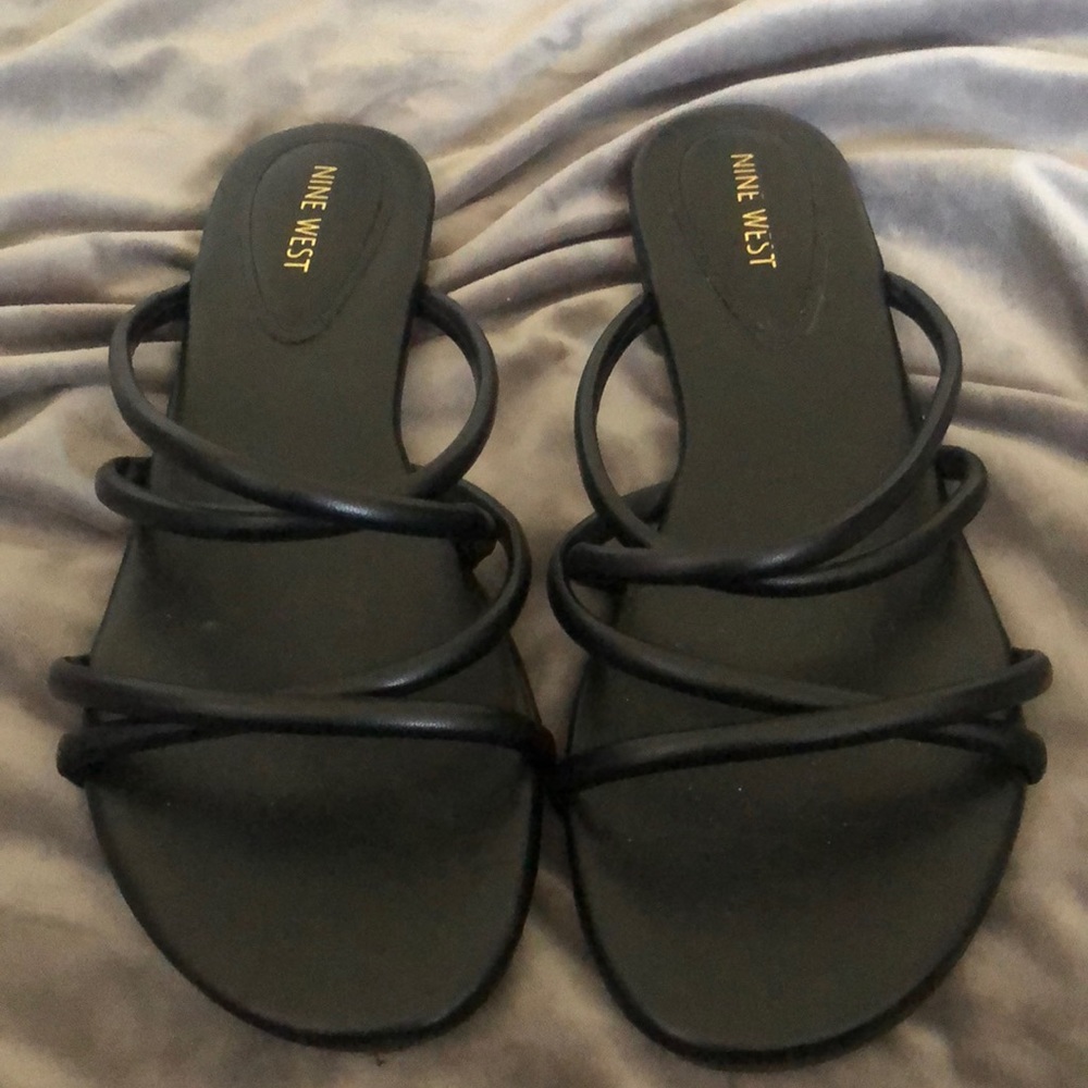 Nine West strappy black sandals size 10! Like new condition.